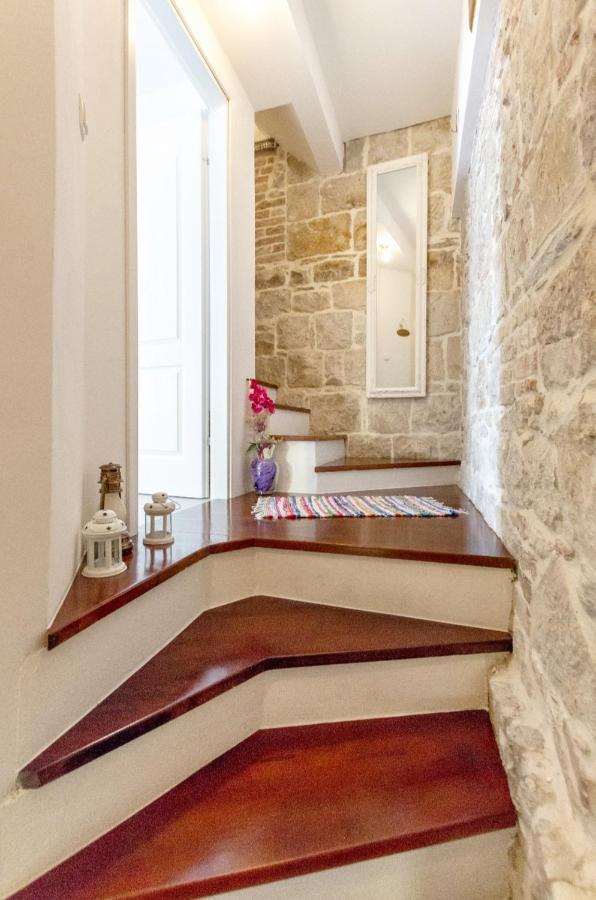 Apartment Rusticus Domus *